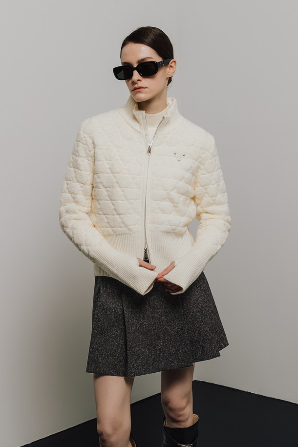 상품 슬라이드 이미지 0