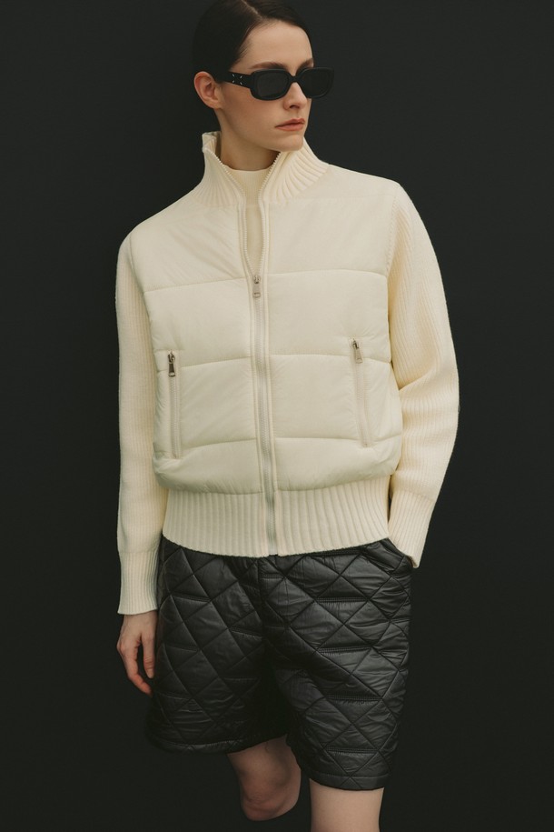 상품 슬라이드 이미지 0