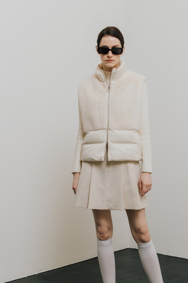 상품 슬라이드 이미지 0