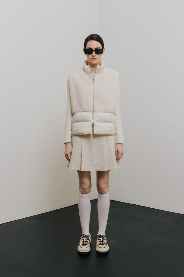 상품 슬라이드 이미지 1