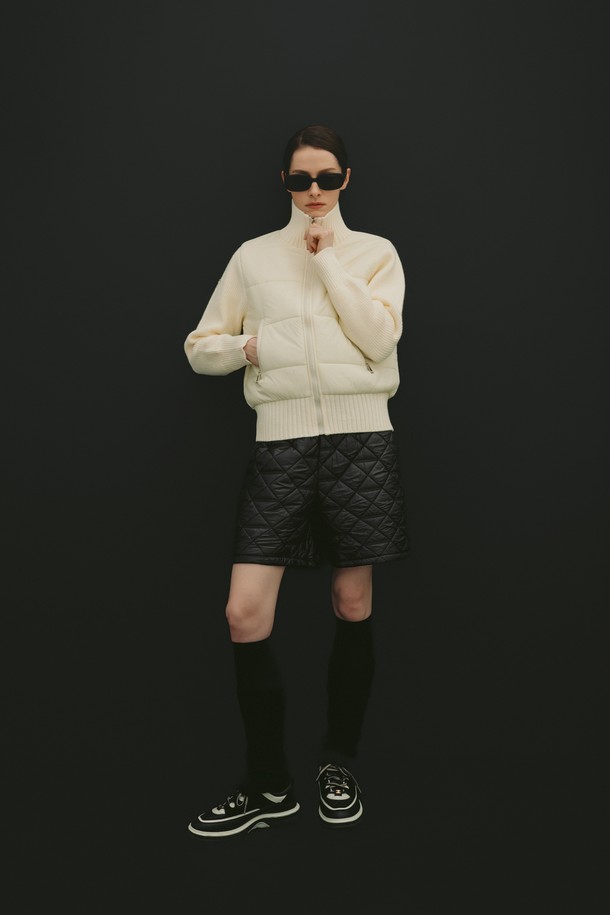 상품 슬라이드 이미지 1