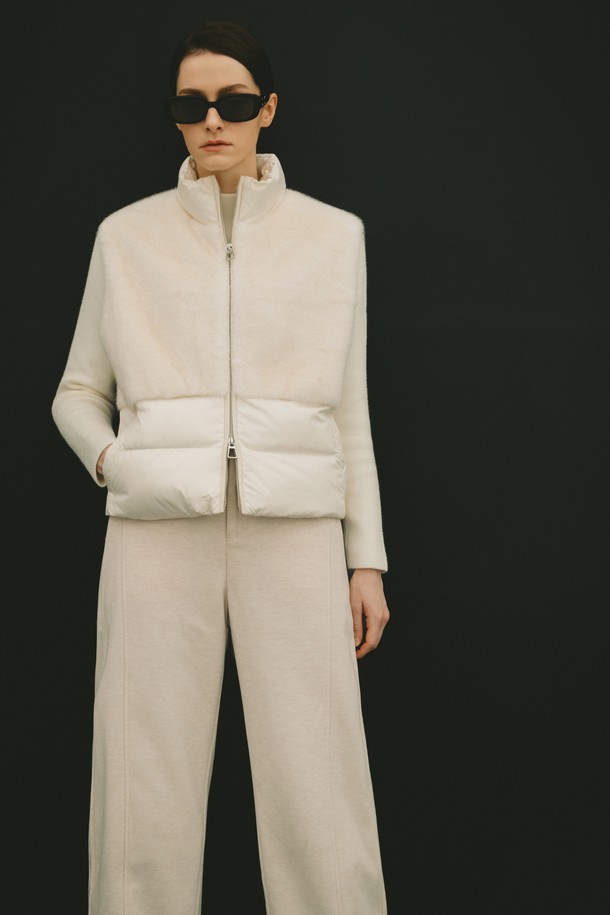 상품 슬라이드 이미지 1