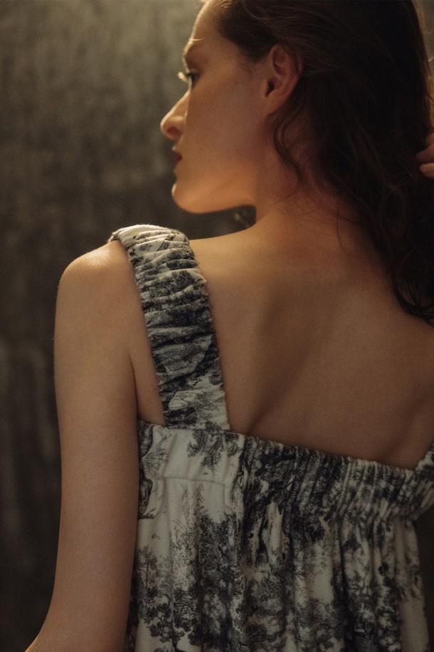 상품 슬라이드 이미지 0