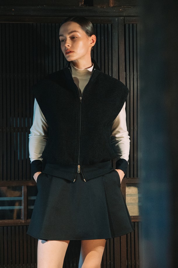 상품 슬라이드 이미지 0