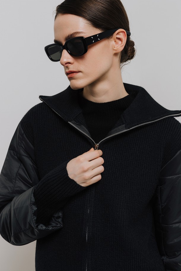 상품 슬라이드 이미지 0