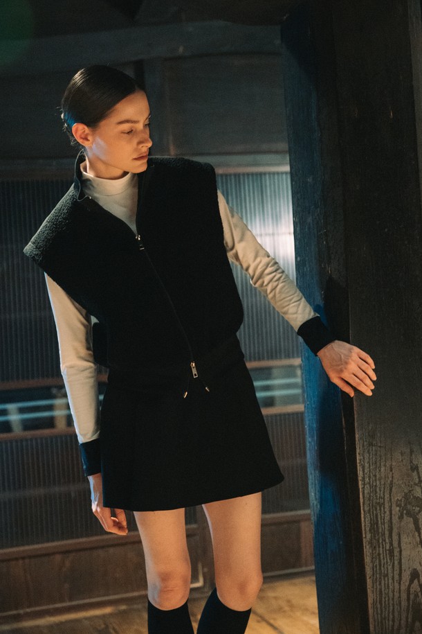 상품 슬라이드 이미지 1