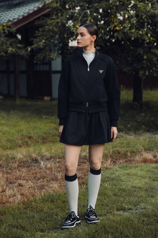 상품 슬라이드 이미지 1