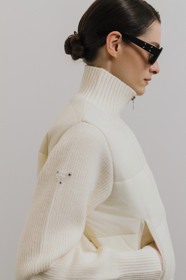 상품 슬라이드 이미지 0