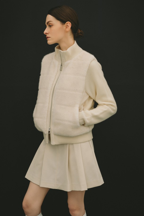 상품 슬라이드 이미지 0