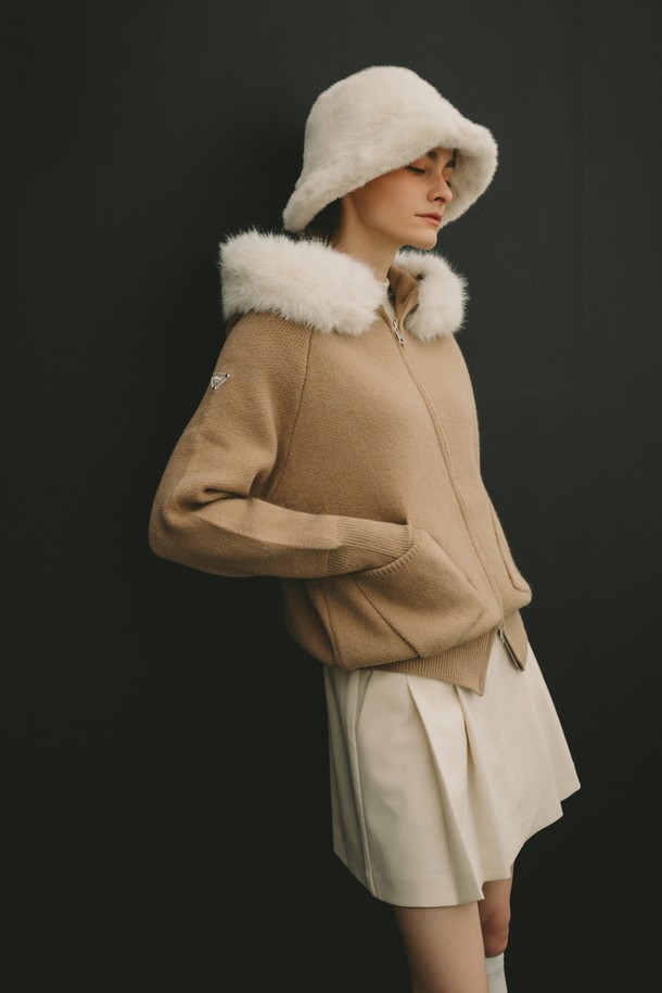 상품 슬라이드 이미지 1