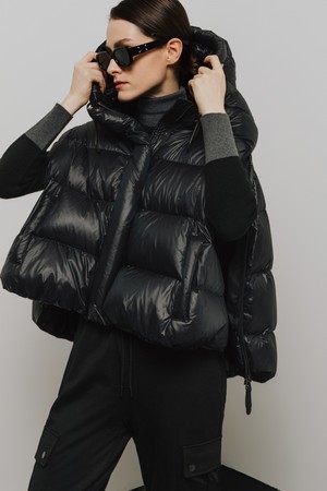 후드 케이프 다운패딩_BLACK-a