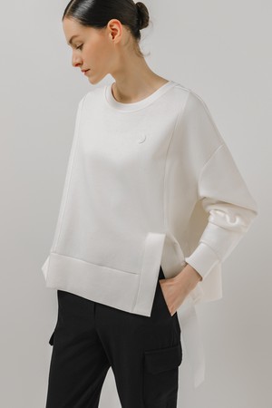 슬릿 포인트 스웨트셔츠_WHITE-a