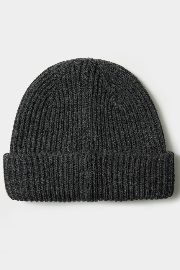 COLUMBIA UNIVERSITY - 모자 - SL-LABEL RELAX FIT KNIT BEANIE 차콜