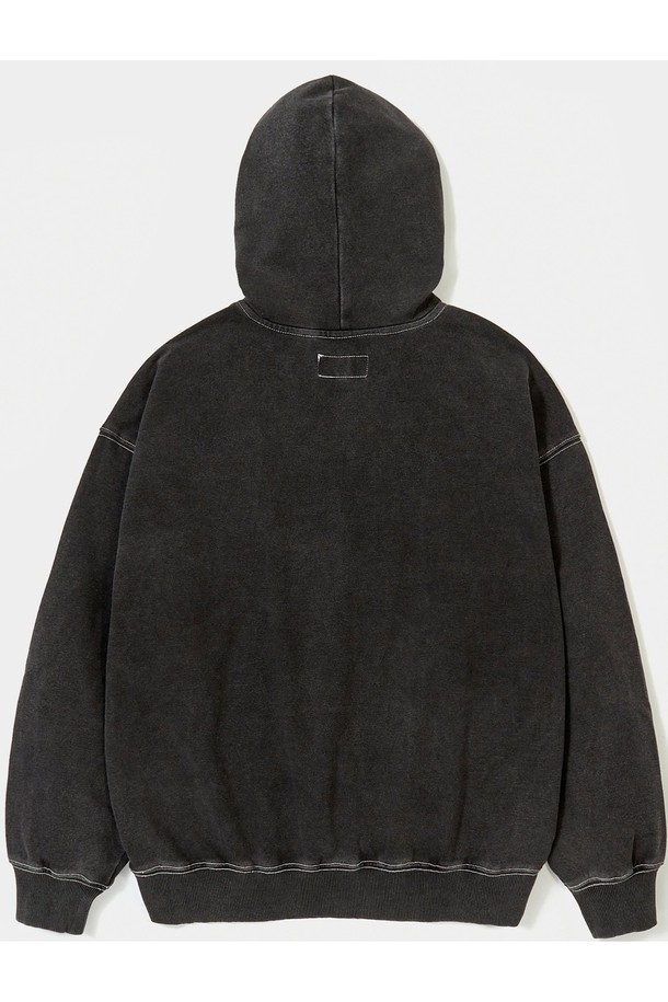 CU BIG ARCH DENIM TERRY HOODIE (블랙데님) 후드티셔츠는 캐주얼, 스트리트, 고프코어 스타일을 아우르는 남녀 공용 상의입니다. 면, 폴리에스테르, 스판덱스 혼방 소재로 제작되어 편안한 착용감을 선사하며, 두꺼운 두께감으로 따뜻함을 더했습니다. Columbia BIG ARCH 로고 아플리케와 워싱 가공으로 포인트를 더했으며, 후드에는 Columbia 로고 버튼이, 소매에는 1754 FLAG 디테일이 돋보입니다. 오버핏으로 제작되어 편안한 활동성을 제공하며, 일상, 여행, 캠핑 등 다양한 TPO에 활용하기 좋습니다. 블랙데님, 미드나잇데님 두 가지 색상으로 만나보세요.
