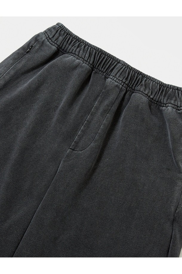 COLUMBIA UNIVERSITY - 조거/스웨트팬츠 - TINY SCRIPT DENIM TERRY LOOSE SWEATPANTS 블랙데님