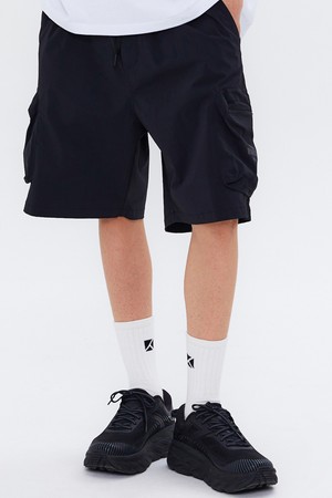 CIRCLE ARCH CARGO SHORT BLACK