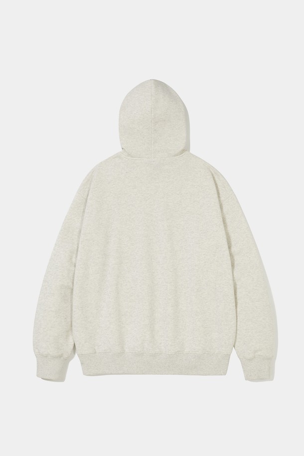 90'S ARCH 플리스 후디_오트밀은 부드러운 촉감과 우수한 보온성을 자랑하는 후드티입니다. 오트밀과 라이트밀란지 두 가지 컬러로 선보이며, 캐주얼 및 스포티한 스타일을 연출하기 좋습니다. 전면에 90'S ARCH 로고 프린팅이 돋보이며, COLUMBIA 사이드 라벨로 포인트를 더했습니다. 세미오버핏으로 편안하게 착용 가능하며, 가을, 겨울철 데일리룩, 집콕룩, 산책룩에 활용하기 좋습니다. 두꺼운 두께감과 플리스 안감으로 따뜻함을 더했습니다.
