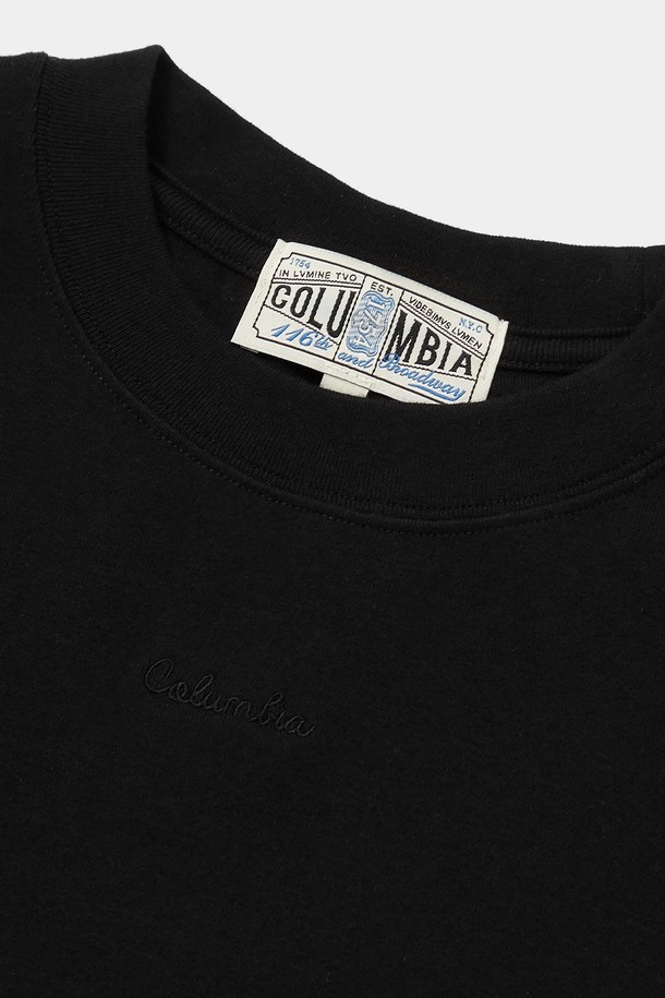 COLUMBIA UNIVERSITY - 반소매 티셔츠 - TINY SCRIPT LOGO WOMEN SLIM-FIT S/S T-SHIRTS 블랙