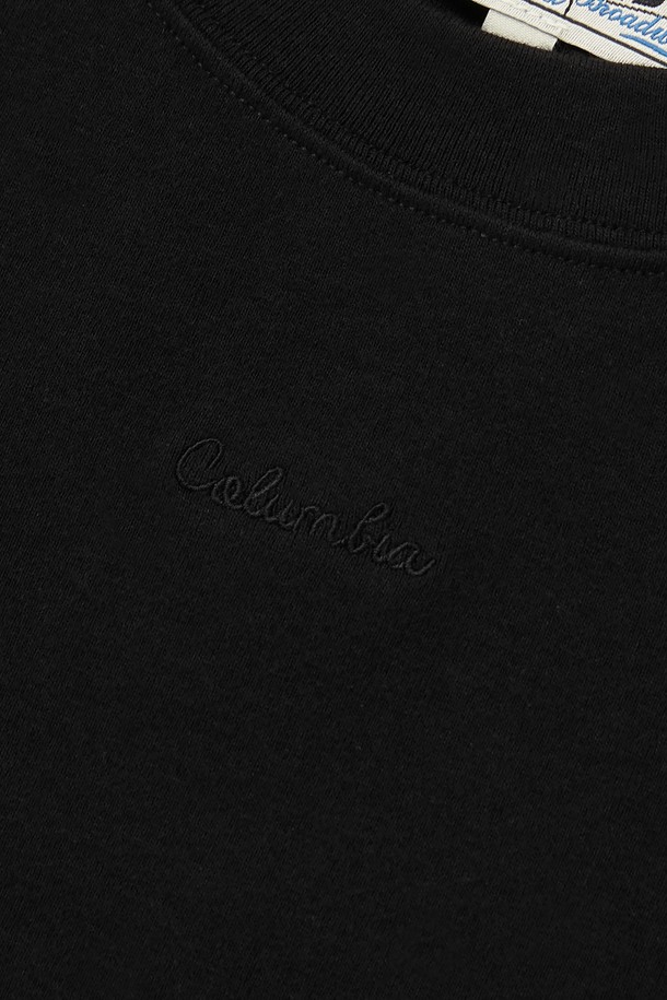 COLUMBIA UNIVERSITY - 반소매 티셔츠 - TINY SCRIPT LOGO WOMEN SLIM-FIT S/S T-SHIRTS 블랙