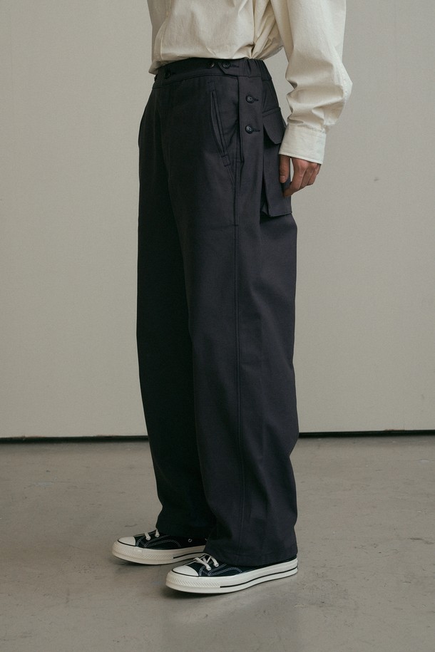 ENDOOR - 팬츠 - Side button b.d.u pants (aubergine)