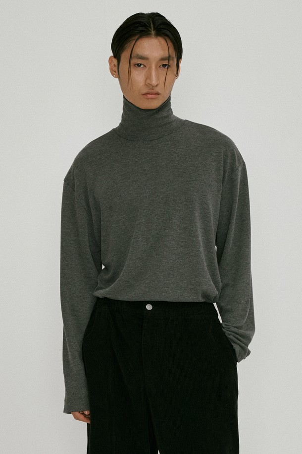 ENDOOR - 긴팔 티셔츠 / 후디 - Turtleneck long sleeve t-shirt (charcoal)