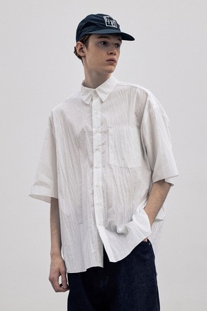 crease 1/2 shirt (white)