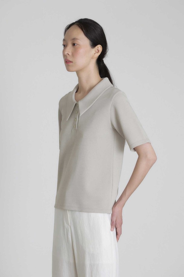 manuelle et guillaume - 반소매 티셔츠 - Peaked collar top gray