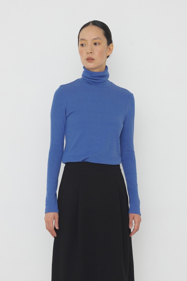 manuelle et guillaume - 긴소매 티셔츠 - [재입고] Warm turtle neck top royal blue