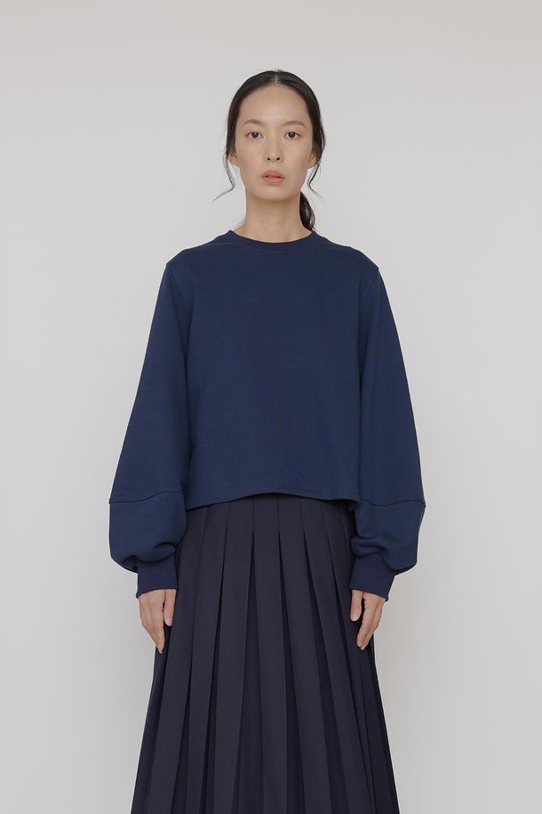 manuelle et guillaume - 스웻셔츠 - Lyrique slit sweat top navy