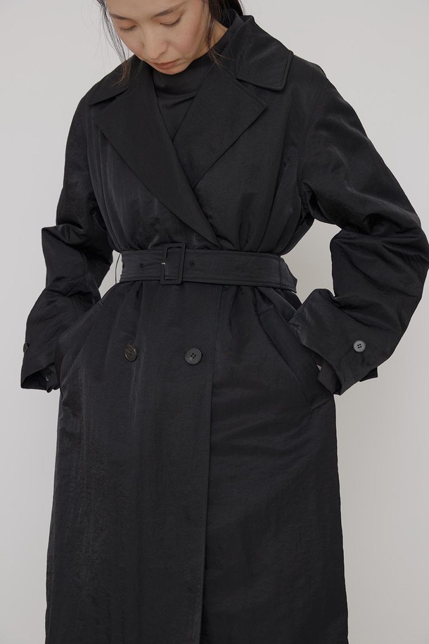 manuelle et guillaume - 코트 - Padded liner essential coat black