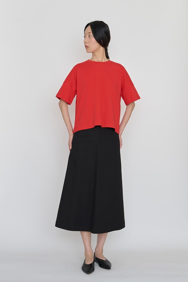 manuelle et guillaume - 미디스커트 - Light cotton lined skirt black
