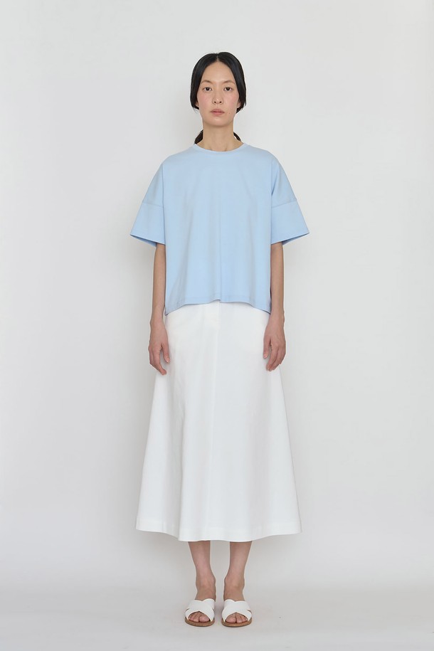 manuelle et guillaume - 반소매 티셔츠 - Embroidery line cotton top sky blue