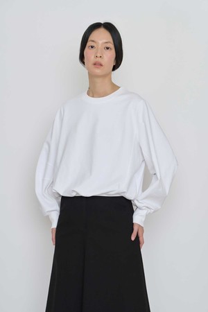 Volume cut sweat top off white