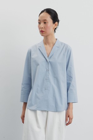 Soft tailored shirt light blue