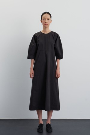 Poise mood dress black