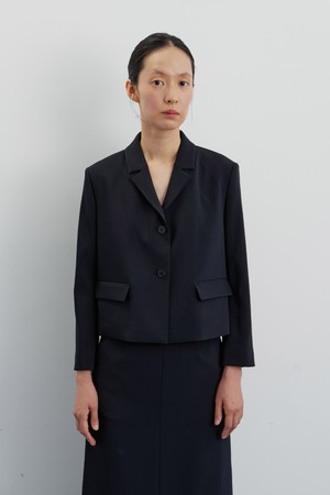 Noir fluide jacket