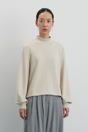 Mockneck sweat top beige