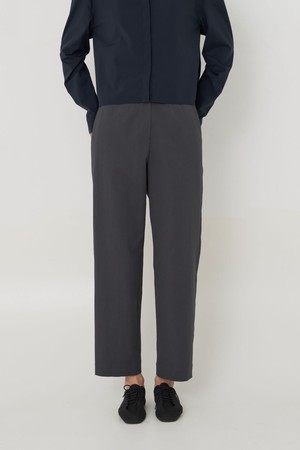Modern wellmade pants
