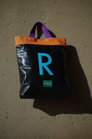 RNMS R TOTEBAG BLOCK1