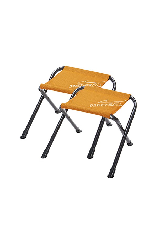 코베아 미니 BBQ 체어 세트는 캠핑과 낚시 등 야외 활동에 적합한 접이식 간이 의자 2개와 수납 케이스로 구성되어 있습니다. 민트, 오렌지 색상으로 제공되며, 스틸과 폴리에스터 소재를 사용하여 내구성을 강화하고 미끄럼 방지 기능까지 갖췄습니다. 600D 폴리옥스포드 원단과 스틱 프레임을 적용하여 견고하며, 각 의자는 최대 100kg까지 지지하고 무게는 2kg으로 휴대하기 용이합니다.
