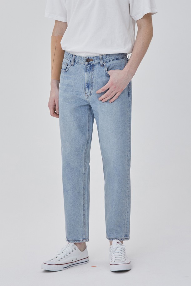 CORK - 데님 - DENIM BASIC CROPPED PANTS LIGHT BLUE