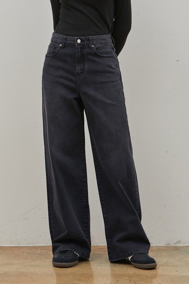 RYUL+WAI: - 데님 - DENIM WIDE STRAIGHT PANTS WASHING BLACK