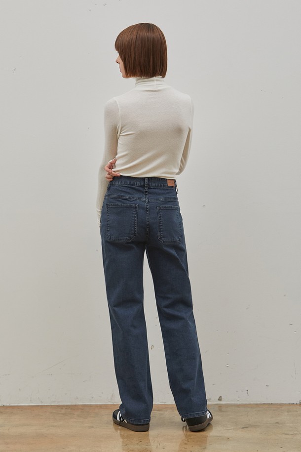 RYUL+WAI: - 데님 - DENIM TUCK BASIC STRAIGHT PANTS INDIGO