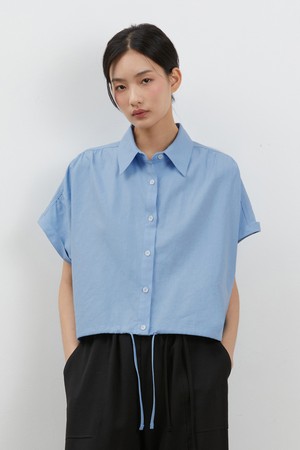 LINEN SHIRRING CROP BLOUSE BLUE