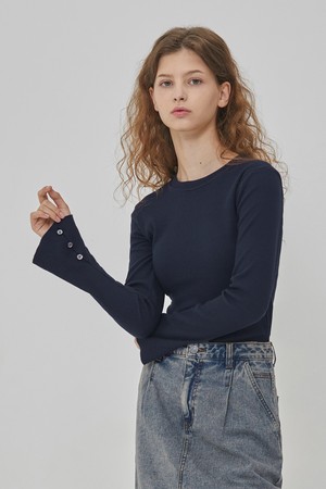 BELL SLEEVE BUTTON KNIT NAVY