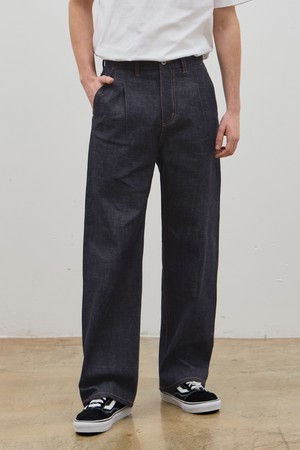 DENIM SELVEDGE WIDE ONE TUCK PANTS INDIGO C5