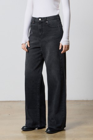 DENIM WIDE STRAIGHT PANTS WASHING BLACK F5