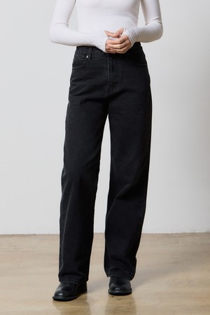 DENIM LONG STRAIGHT PANTS BLACK W5