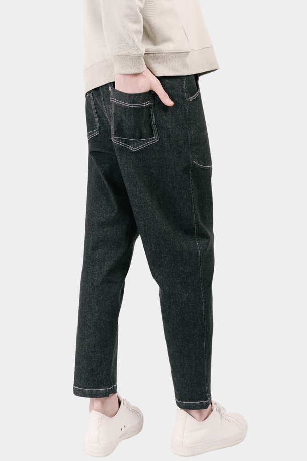 CUSTOMUS - 데님 - 화이트스티치 쎄미 배기핏 남자 밴딩 데님 팬츠 CXS25MWPT419 BLA