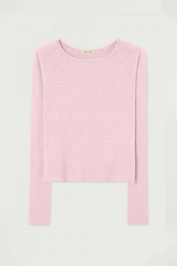 SONOMA_GUIMAUVE 빈티지 셔츠/블라우스는 부드러운 면 소재로 제작되어 봄, 가을에 착용하기 좋습니다. 여성용 레귤러핏 긴소매 셔츠로, 베이직하고 캐주얼한 스타일을 연출합니다. 핑크색 무지 디자인에 보트넥 디테일이 돋보이며, 얇은 두께감으로 편안한 착용감을 선사합니다. 미니멀, 클래식 무드를 더해 일상에서 다양한 스타일로 활용하기 좋은 빈티지 셔츠입니다.
